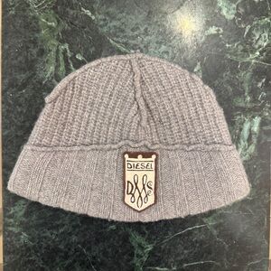 Vintage Diesel Light Grey Knit Beanie